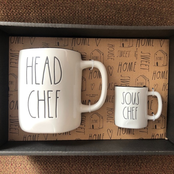 NWT Rae Dunn 2 Mug Gift Set "Head Chef" & "Sous Chef" Parent and Child - Picture 1 of 3